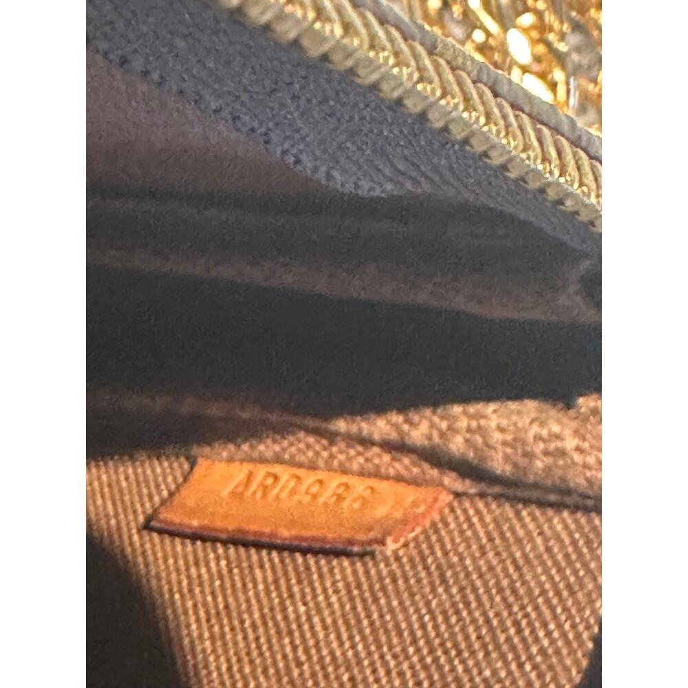 Louis Vuitton Pochette with Chain VGUC COA - Picture 8 of 10